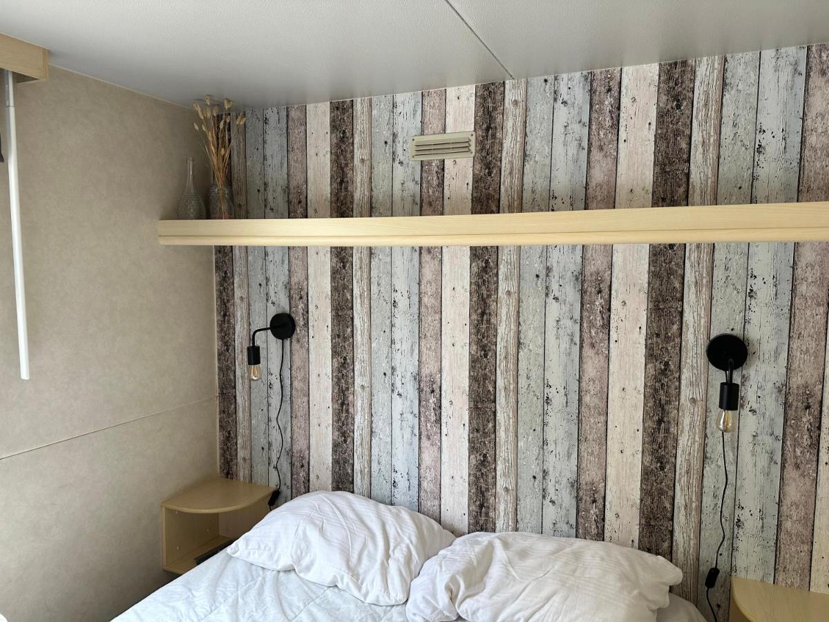 Comfortabele Familie Chalets Met Veranda Incl Airco Dichtbij Zee! ヴィアレッジョ エクステリア 写真