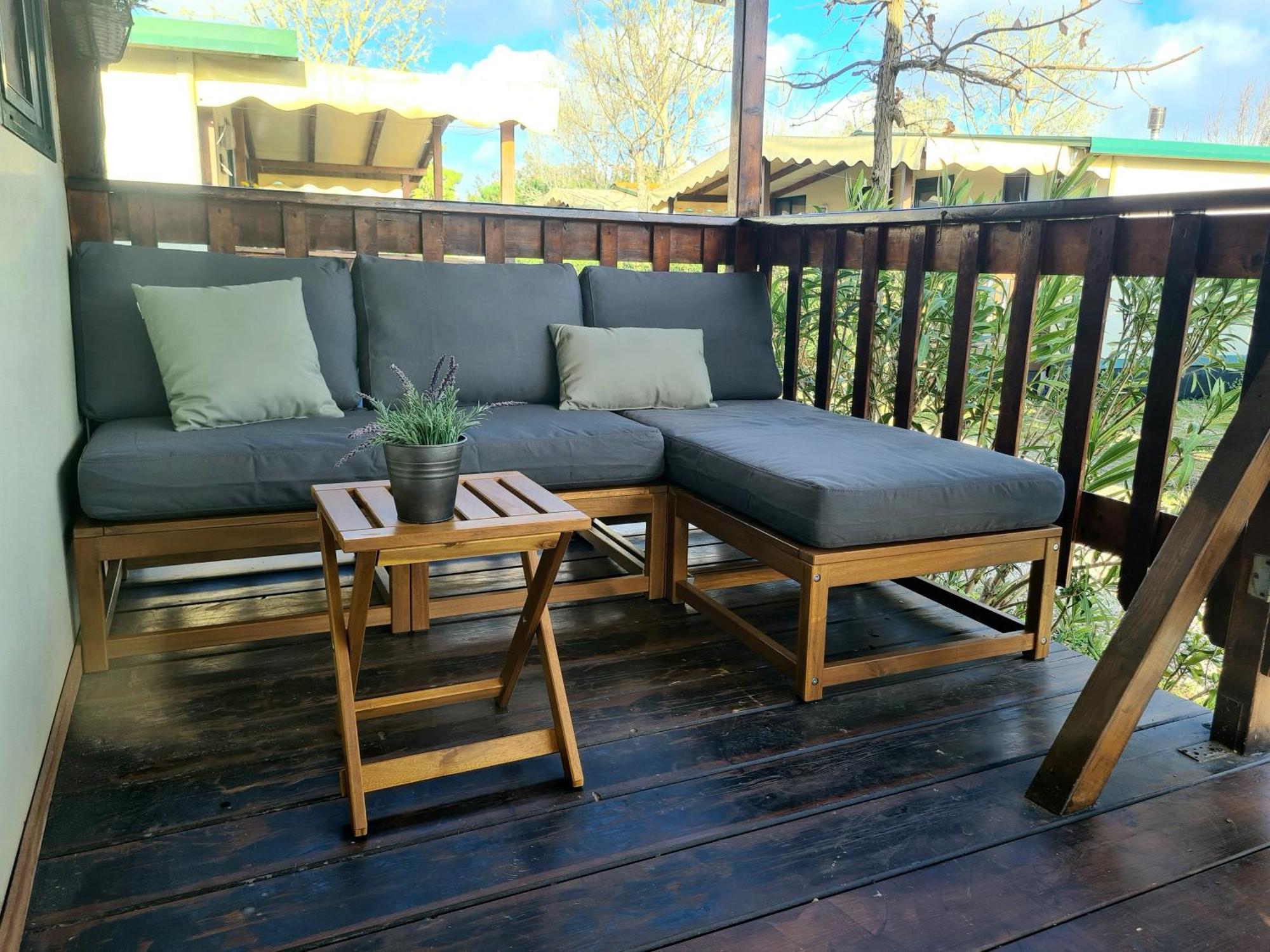 Comfortabele Familie Chalets Met Veranda Incl Airco Dichtbij Zee! ヴィアレッジョ エクステリア 写真